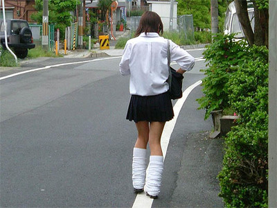 日本女生没有“泡泡袜”活不了?