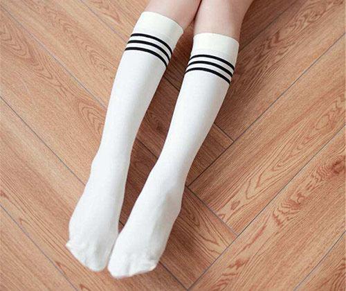 叶罗丽测试:选一双女生袜子,测你是班里的高冷女神还是搞笑女孩