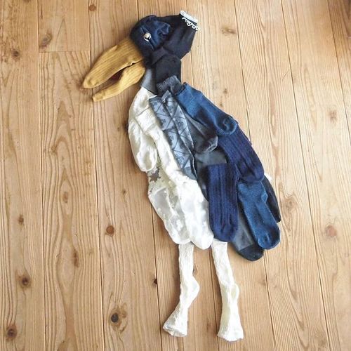 步履不停，温暖相随——一双袜子的故事